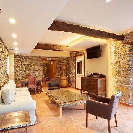 דירות Murias Casa Josefa מראה חיצוני תמונה