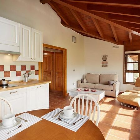 דירות Murias Casa Josefa מראה חיצוני תמונה